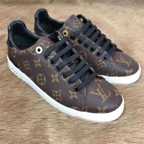 collezione sneakers louis vuitton|Louis Vuitton female sneakers.